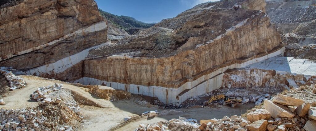 marble quarries 7748771 960 720